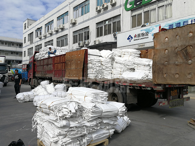 香港到深圳包稅進(jìn)口；深圳到香港物流-香港物流專線-中港貨運(yùn)物流運(yùn)輸專線-佛山到香港物流專線-一般貿(mào)易進(jìn)出口報(bào)關(guān)代理-倉(cāng)儲(chǔ)配送-深圳市東勝物流有限公司