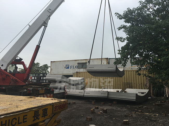 深圳出口物流；陸運(yùn)運(yùn)輸行業(yè)的特點(diǎn)及作用；澳門(mén)物流-進(jìn)口報(bào)關(guān)公司-香港進(jìn)口清關(guān)公司-深圳市東勝物流有限公司