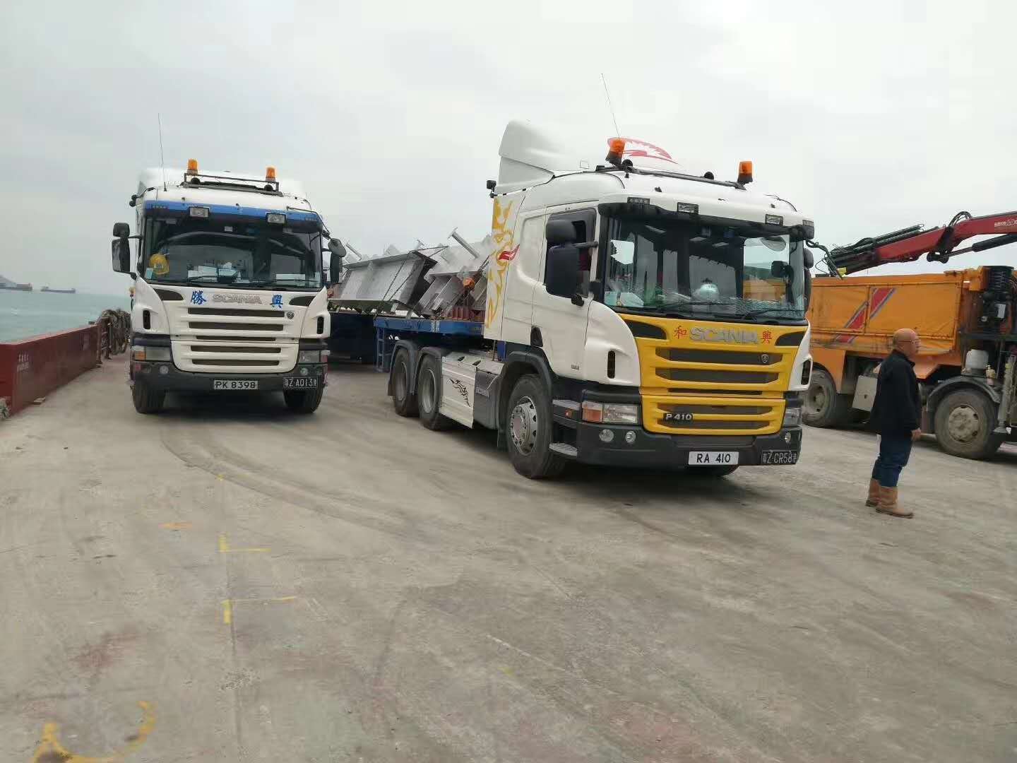 廣州到香港項目工程水泥預制件運輸案例，廣州到香港物流專線，廣州發貨到香港，廣州發香港物流，廣州到香港物流，廣州到香港物流運輸