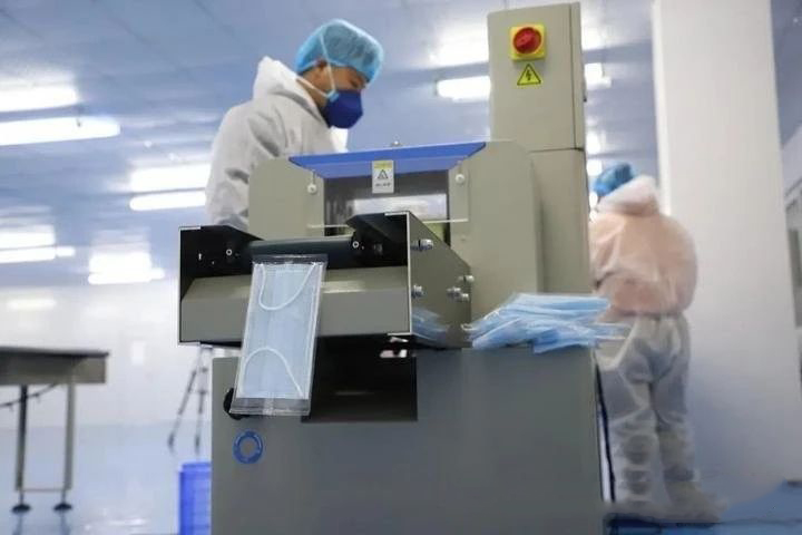 醫用口罩出口報關、普通口罩出口報關具體操作如下：