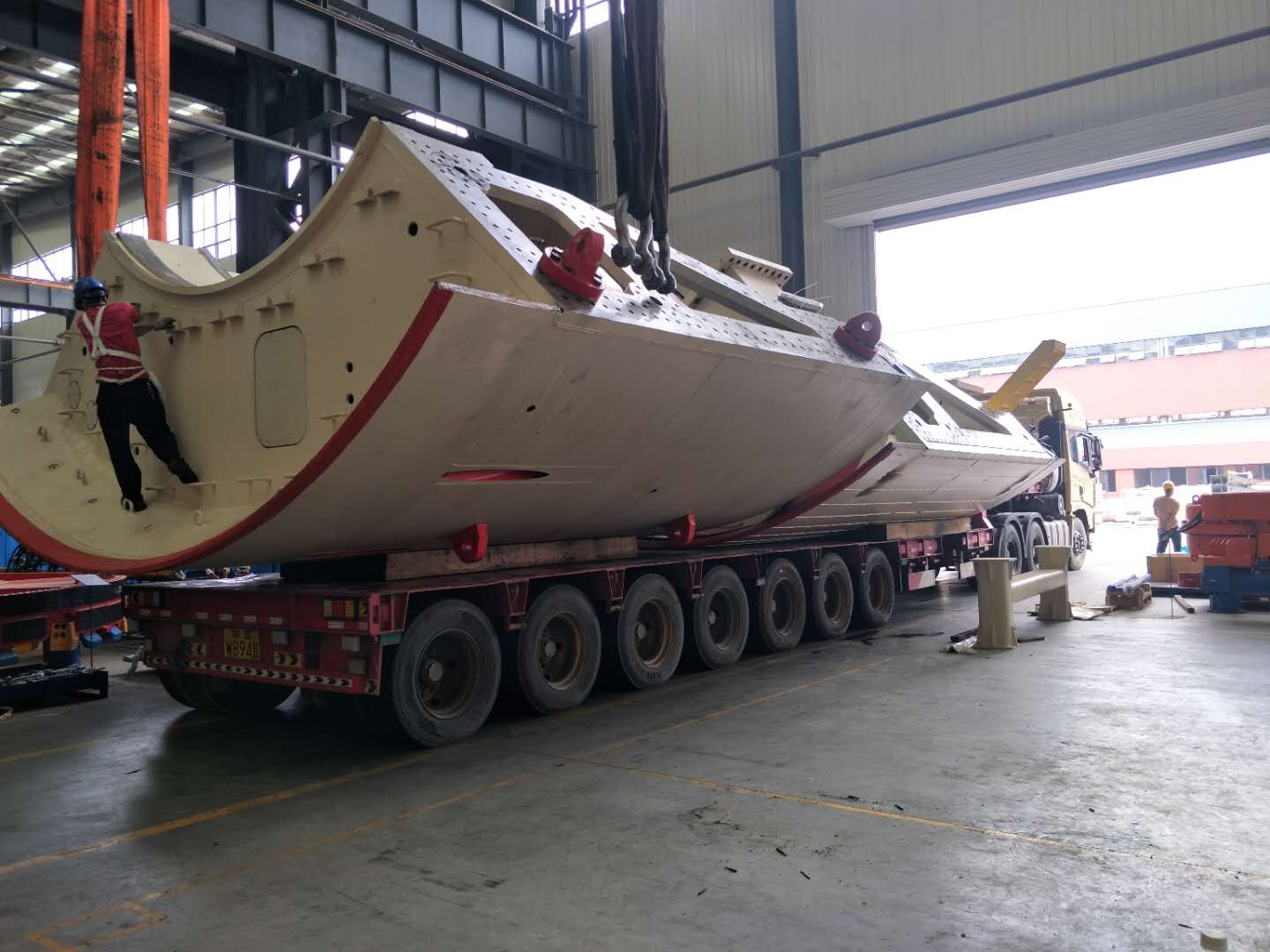 大型模具運輸：佛山發(fā)貨到香港，佛山到香港物流