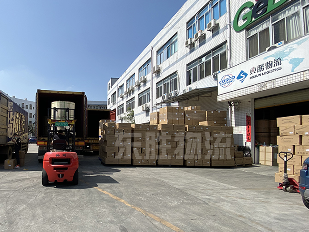  口罩運輸至深圳東勝物流倉庫現場圖